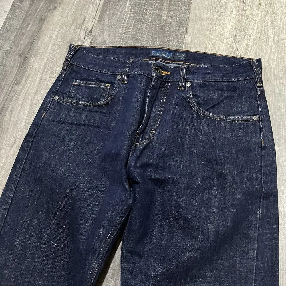 Patagonia Iron Clad Jeans Mens 31x32 Dark Wash Blue Straight Leg Denim